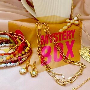 🌺💎 Mystery Box of Jewelry (x15) 💎🌺
